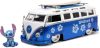 Jada Toys Disney Volkswagen T1 busz Stich figurával 253075000