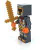 MIN034 LEGO® Minifigurák Minecraft™ Minifigura 1 - Sárga és narancs páncélban