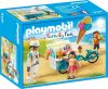 Playmobil Family Fun 9426 Mozgó fagylaltárus