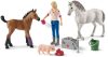 Schleich® Farm World 42486 Állatorvos látogatása kancánál és csikónál